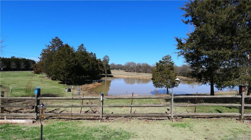 115 Elgin Ln, Mooresville, NC 28115