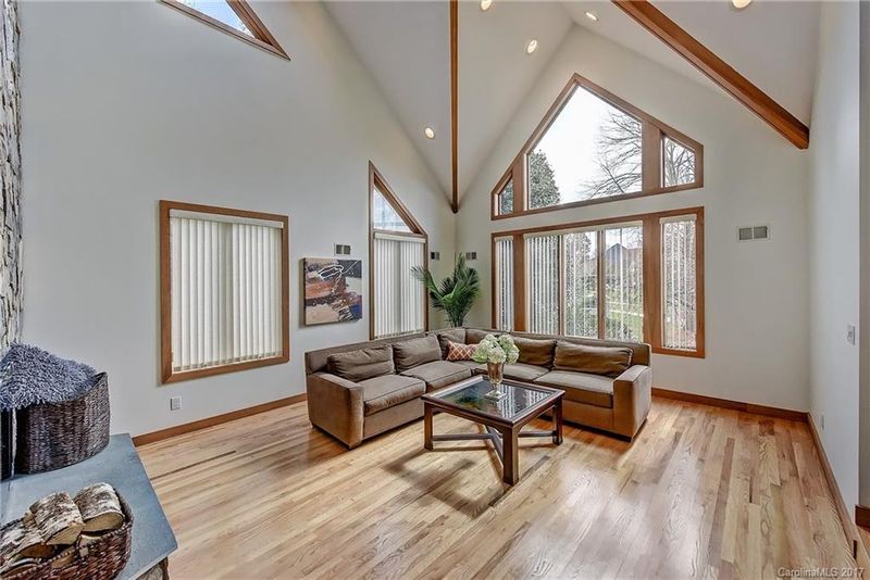 3526 Bellevue Ln, Charlotte, NC 28226