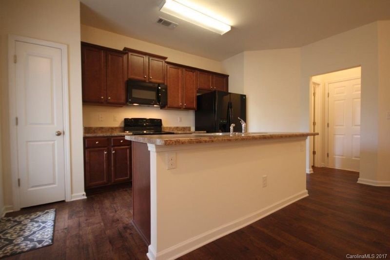 4036 Queensbridge Rd #., Charlotte, NC 28213