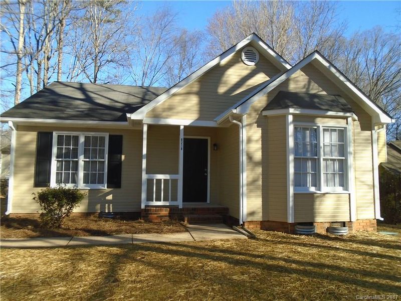 6218 Rockshire Dr, Charlotte, NC 28227