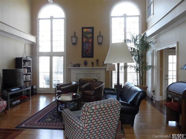 3304 Stonesthrow Dr, Newton, NC 28613