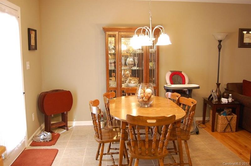 210 S B Ave, Maiden, NC 28650