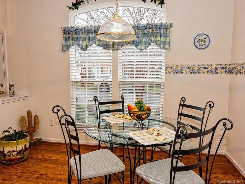 9556 Glenashley Dr #110, Cornelius, NC 28031
