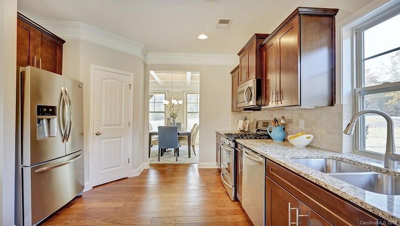 2383 Seagull Dr #50, Denver, NC 28037
