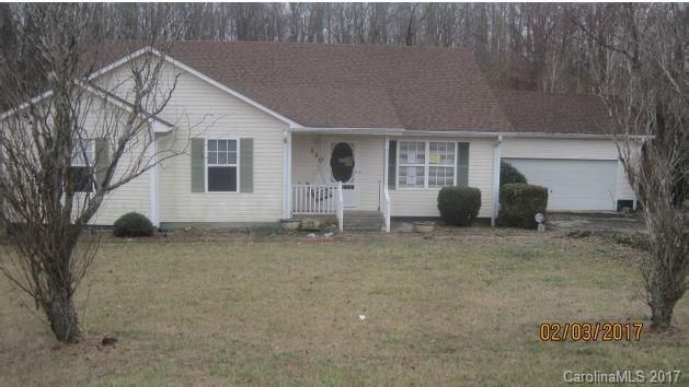 110 E Morrison Creek Rd, Statesville, NC 28625