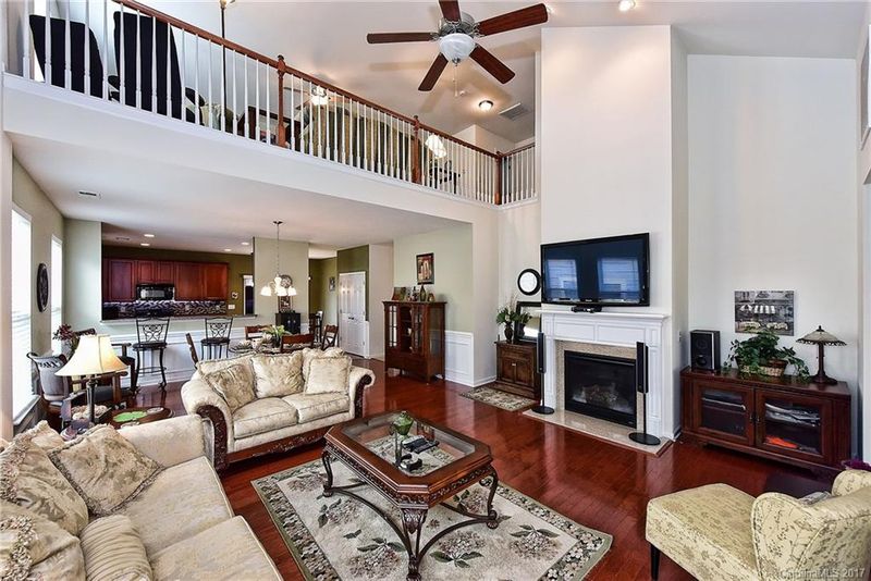 8917 Carneros Creek Rd, Charlotte, NC 28214
