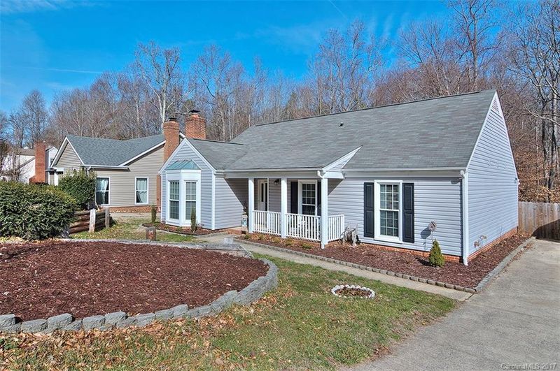 1142 Well Spring Dr, Charlotte, NC 28262