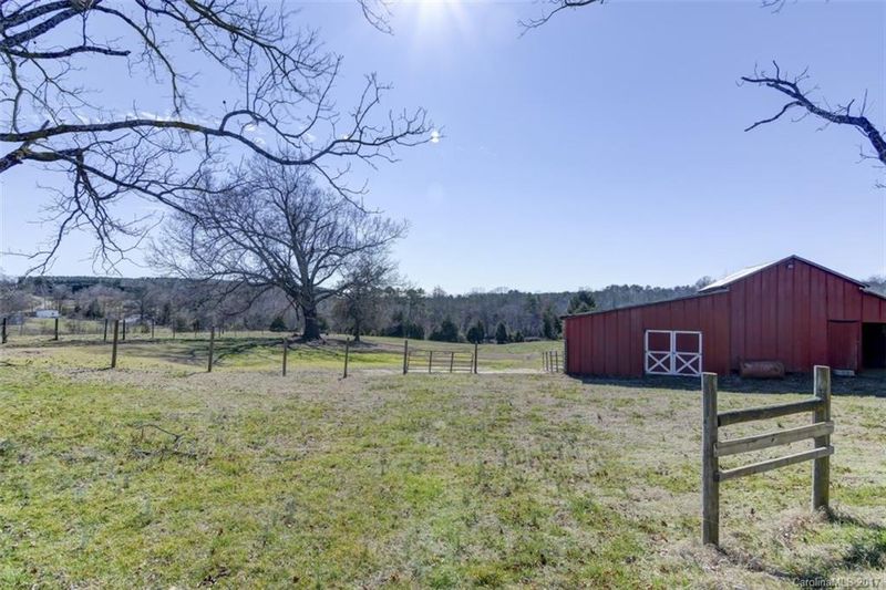 5511 Reepsville Rd, Vale, NC 28168
