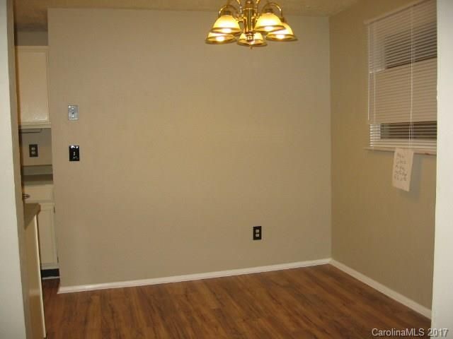 5900 Tillery Dr #17, Charlotte, NC 28226