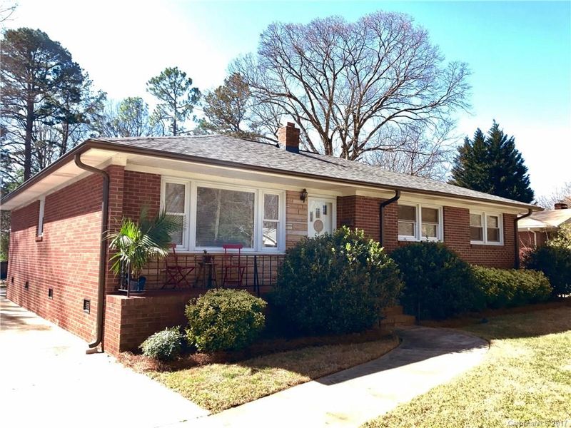 2726 Springway Dr #L7 & P8, Charlotte, NC 28205