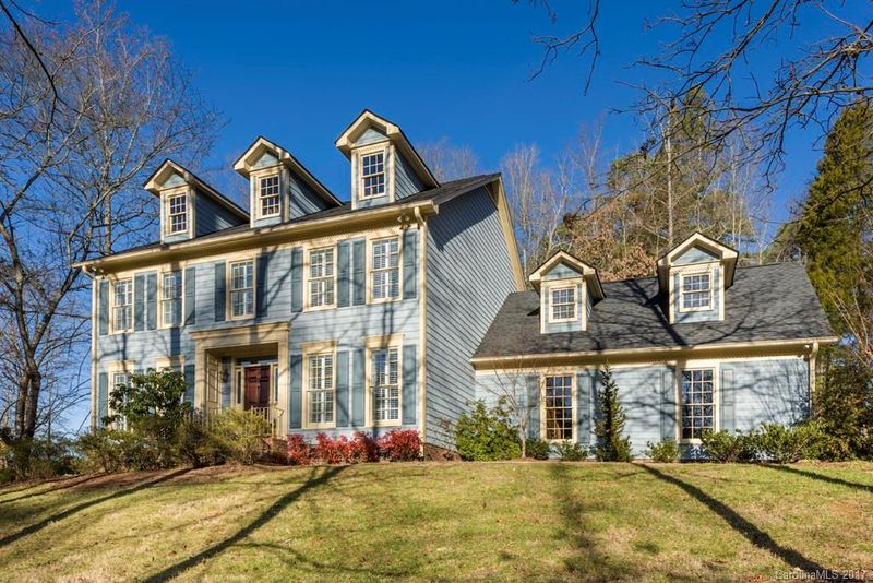 422 Spruce Pl SE, Concord, NC 28025