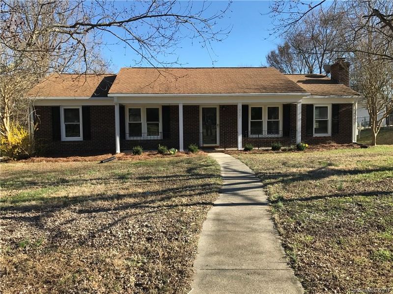 10807 Flat Iron Rd, Charlotte, NC 28226