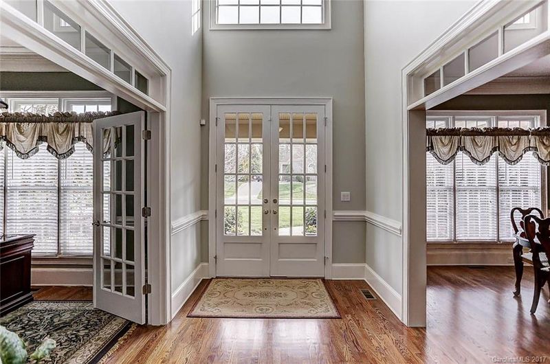 2210 Highland Forest Dr, Marvin, NC 28173