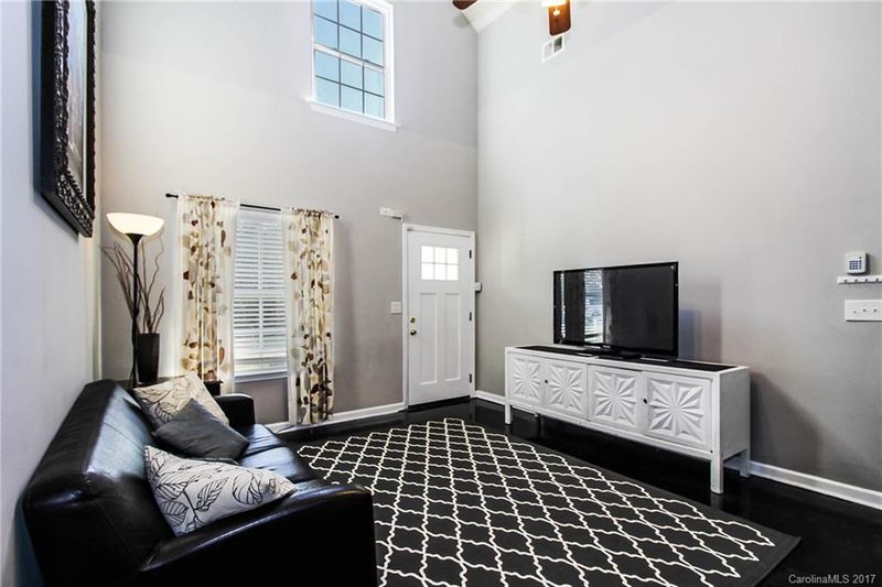 6200 Summerour Pl, Charlotte, NC 28214