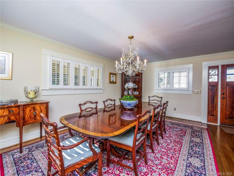 114 Hunter Ln, Charlotte, NC 28211