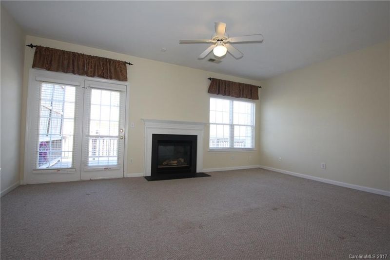 9639 Bailey Rd #220, Cornelius, NC 28031