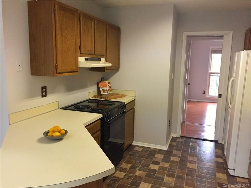 521 Trail Ridge Rd, Matthews, NC 28105