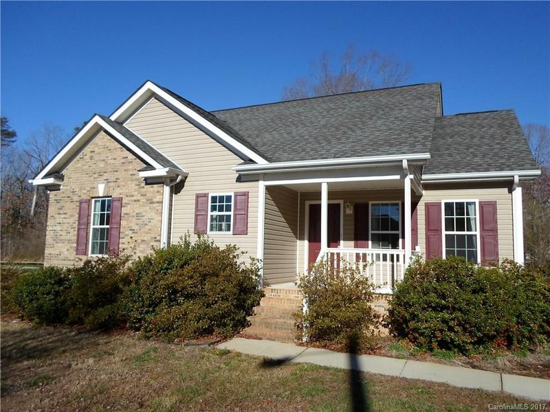 302 Village Dr, Monroe, NC 28112
