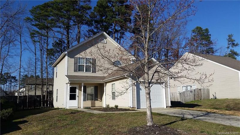 2171 Mallard Pointe Dr, Kannapolis, NC 28083