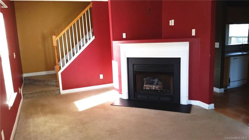 2171 Mallard Pointe Dr, Kannapolis, NC 28083