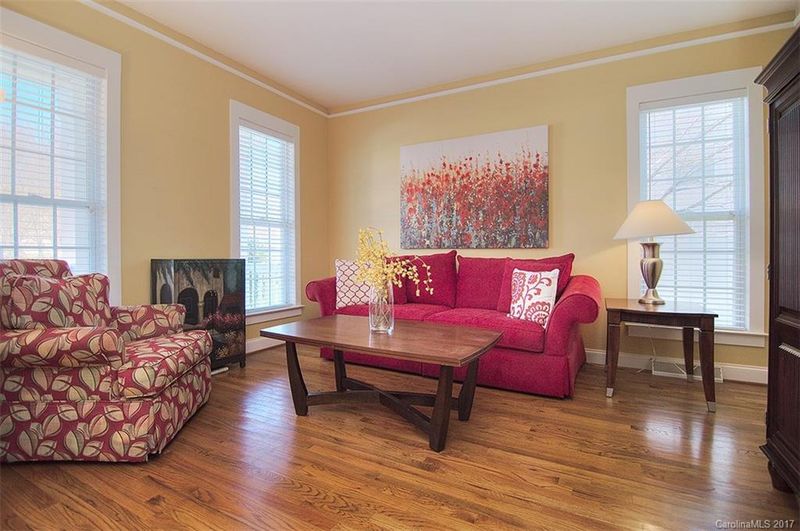 852 Brooks Mill Dr, Tega Cay, SC 29708