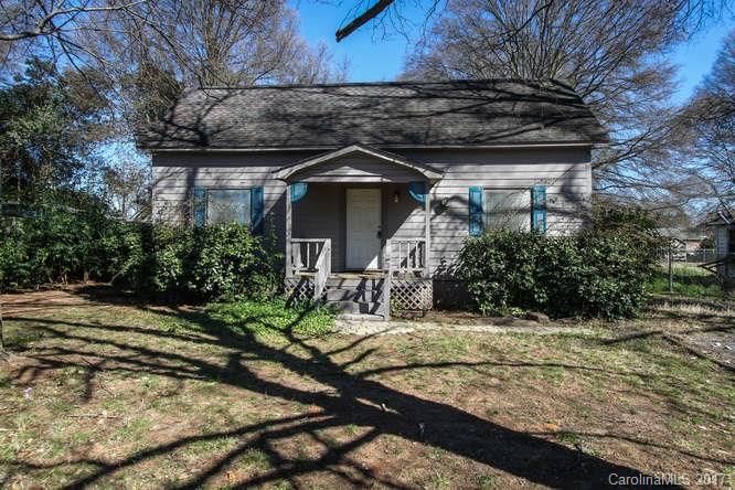 19540 Oak St, Cornelius, NC 28031