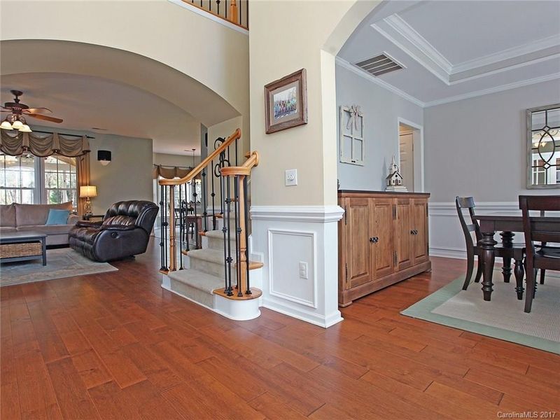 408 Basingdon Ct, Waxhaw, NC 28173