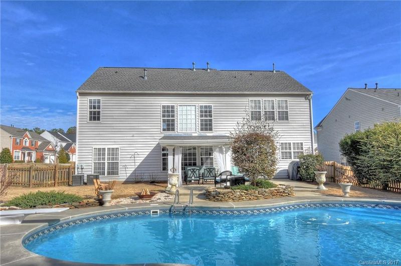 2400 Coltsgate Rd, Waxhaw, NC 28173