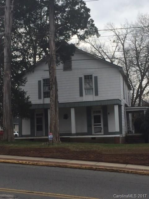 21 W Liberty St, York, SC 29745