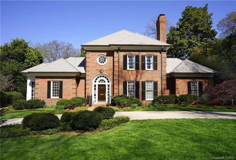 908 Ardsley Rd, Charlotte, NC 28207