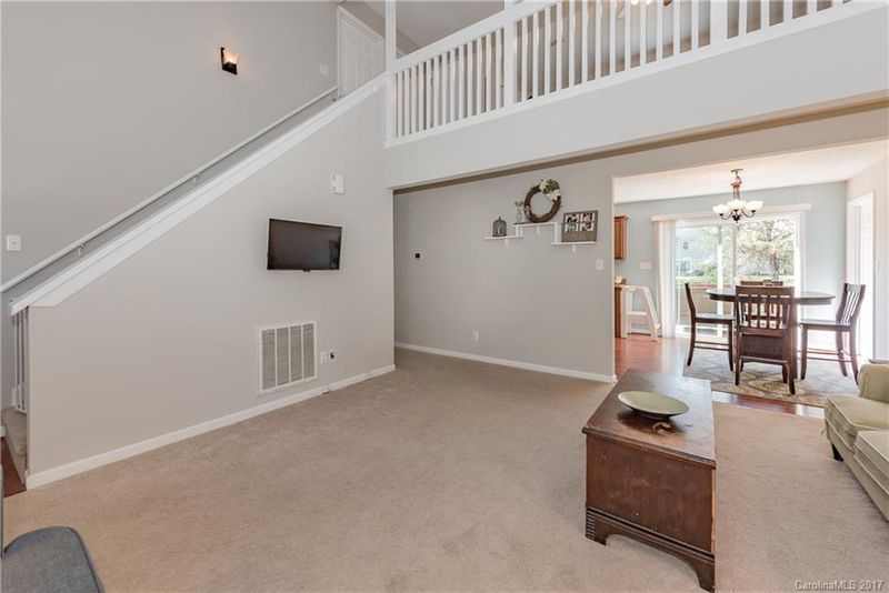 10429 Camelback Cir, Charlotte, NC 28226