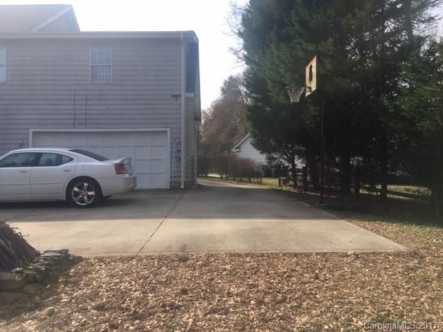 12824 Diamond Dr #11, Pineville, NC 28134