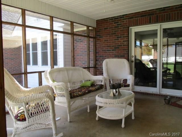 2720 Sherrill Cove Way, Denver, NC 28037
