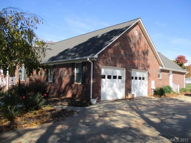 2720 Sherrill Cove Way, Denver, NC 28037