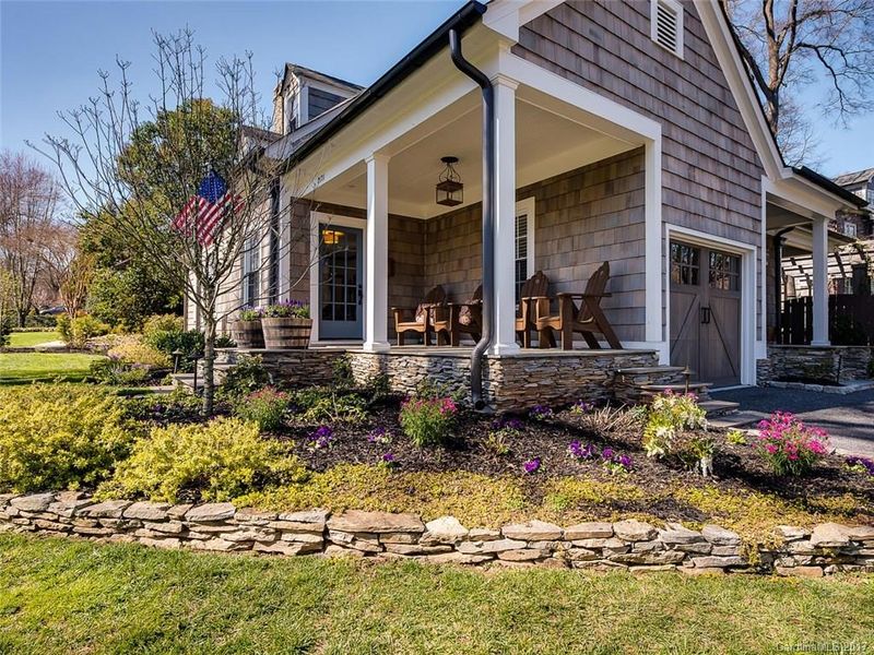 2171 Colony Rd, Charlotte, NC 28209