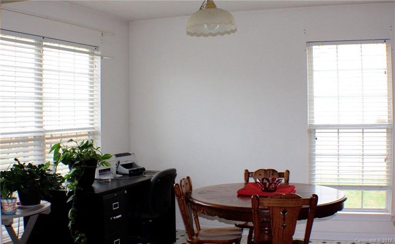 8317 Bristol Ford Pl #18, Charlotte, NC 28215