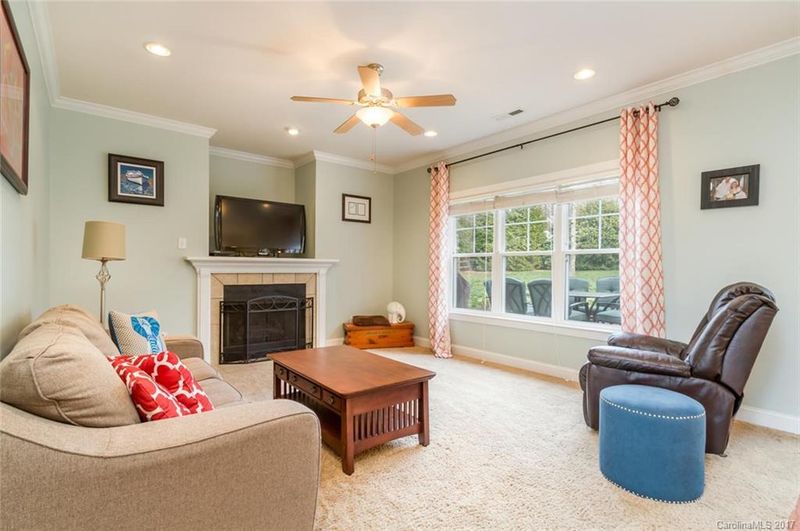 6477 Winding Creek Ln #38, Denver, NC 28037