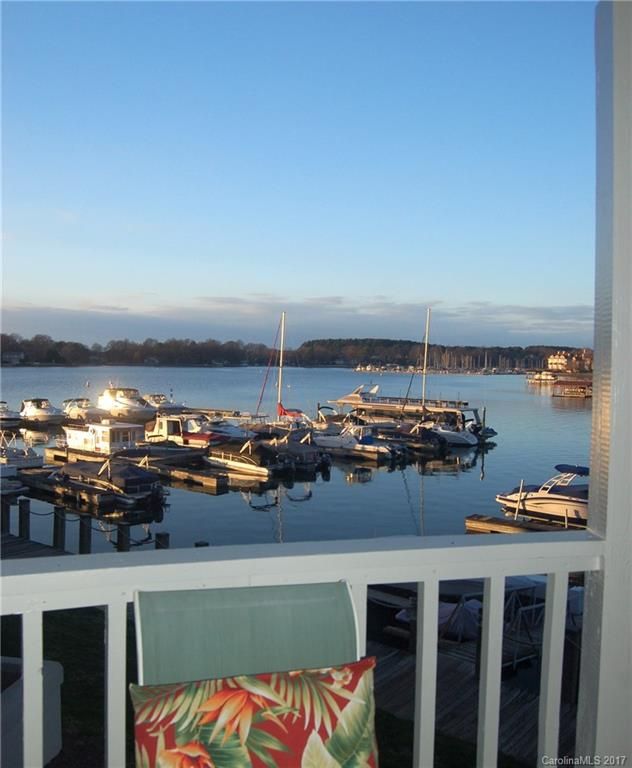 18649 Vineyard Point Ln #2, Cornelius, NC 28031