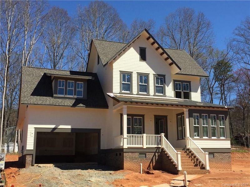 707 Patrick Johnston Ln #9, Davidson, NC 28036