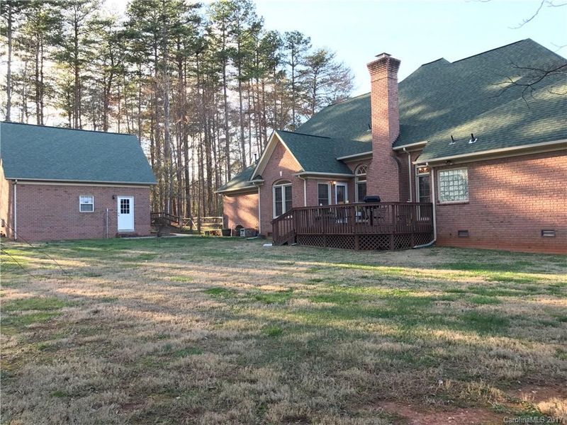 206 Classic Ct, Mount Holly, NC 28120