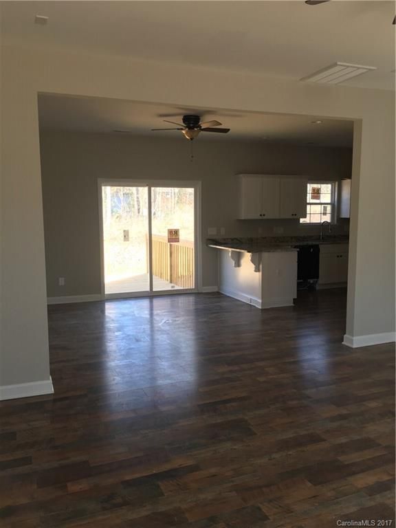6807 Indian Ln, Charlotte, NC 28213
