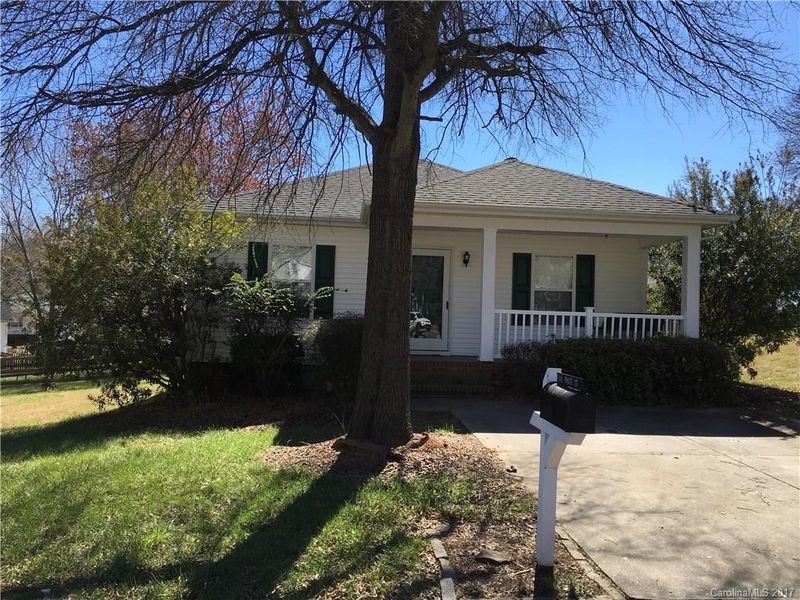 142 Pratt St, Belmont, NC 28012