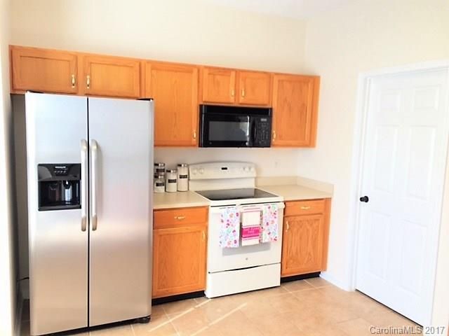 8051 Stoneham Ct #97, Matthews, NC 28105
