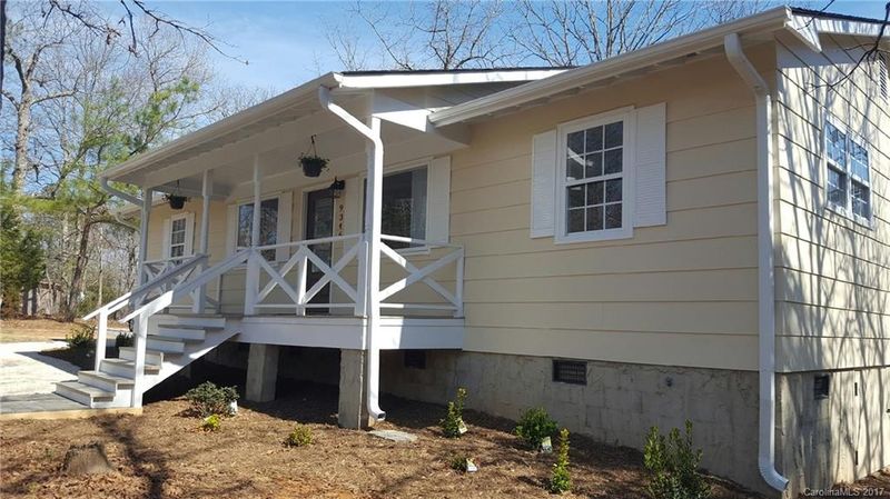 9346 Van Wyck Rd, Lancaster, SC 29720