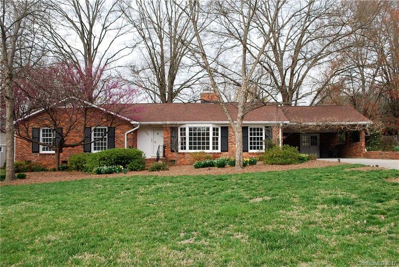 429 Blairmore Dr #4, Charlotte, NC 28211