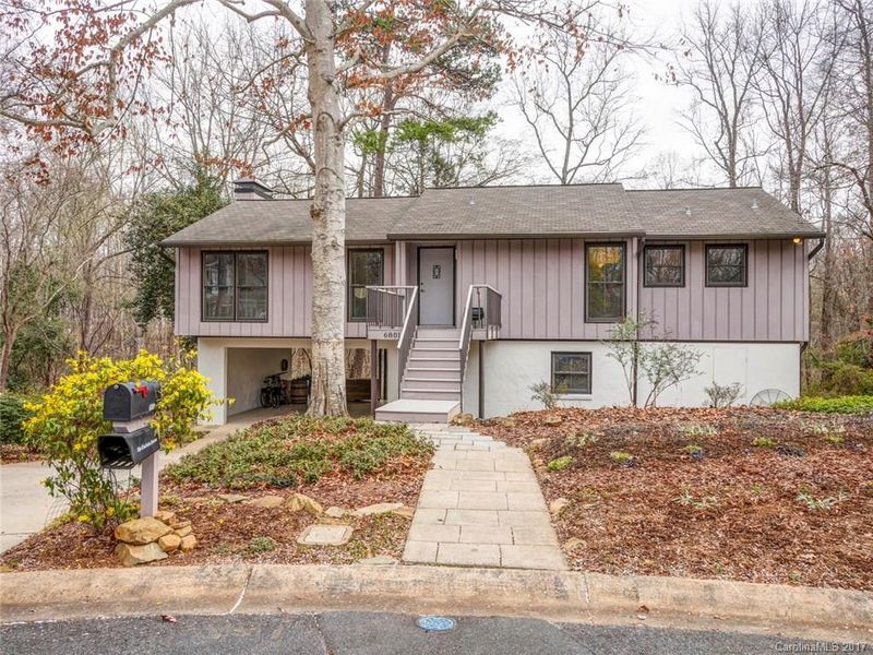 6801 Perry Ct, Charlotte, NC 28211