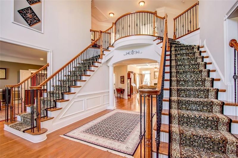 117 Orchard Hill Ct, Marvin, NC 28173