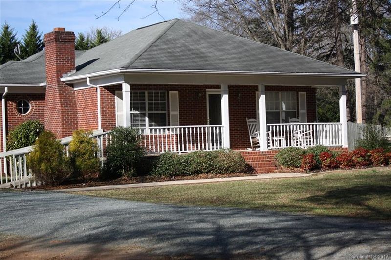 3201 Clarkdale St, Monroe, NC 28110