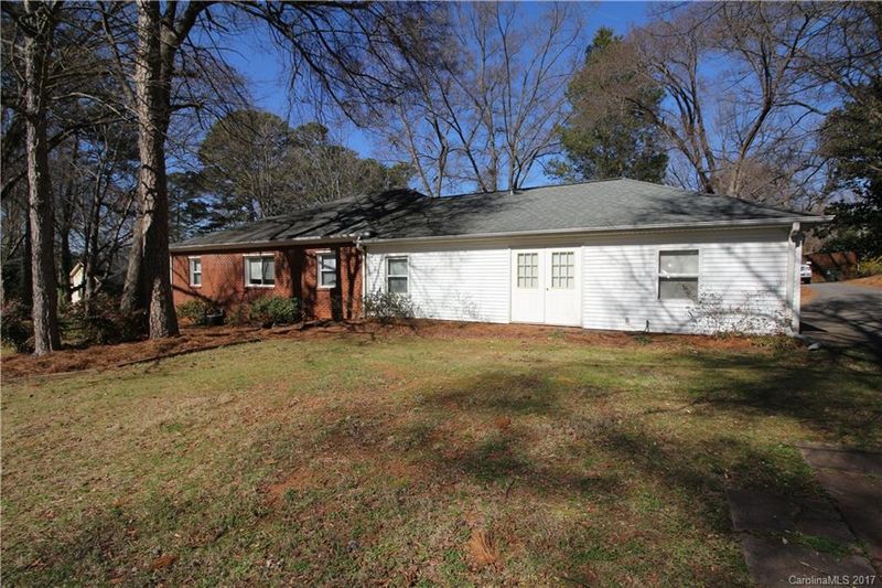 727 Spring St SW, Concord, NC 28027