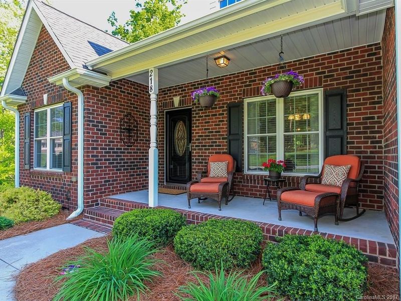 218 Mark Ryan Rd, Dallas, NC 28034
